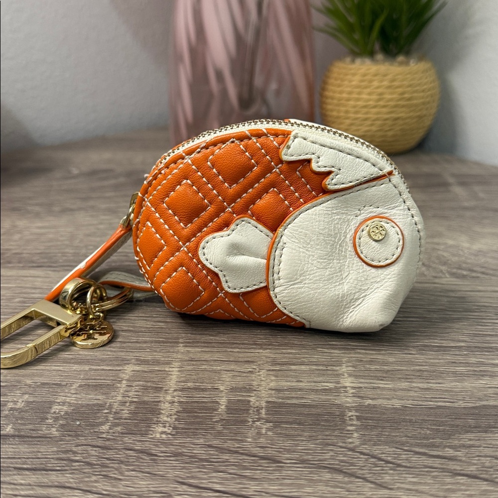 Tory Burch Whimsical Fish Coin Pouch/Key Chain - Picture 4 of 16